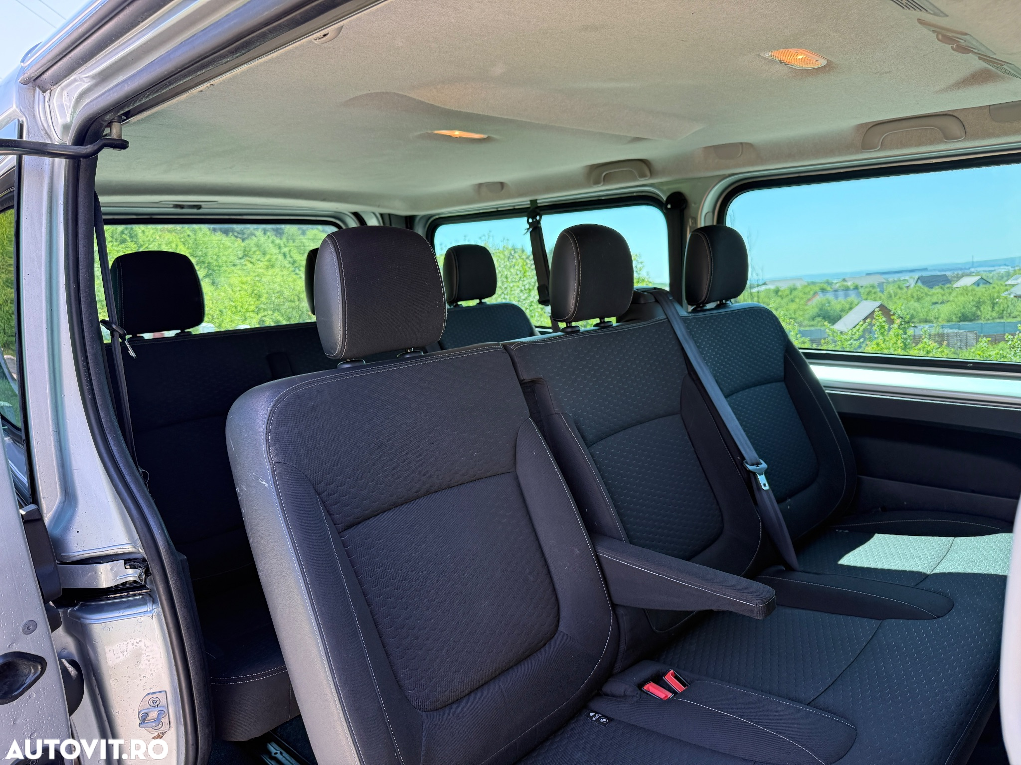 Opel Vivaro 1.6 D L2H1 S&S Tourer - 9
