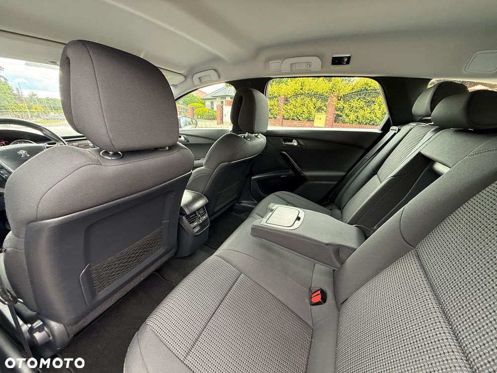 Peugeot 508 1.6 e-THP Active S&S - 14
