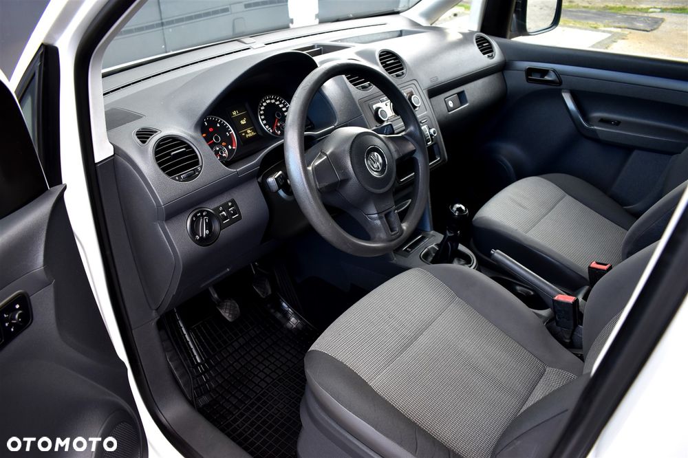 Volkswagen Caddy Maxi Comfortline BMT - 15