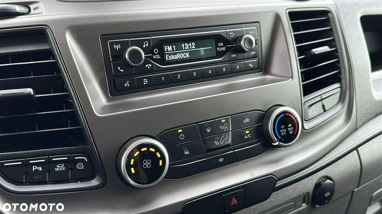 Ford Transit - 16