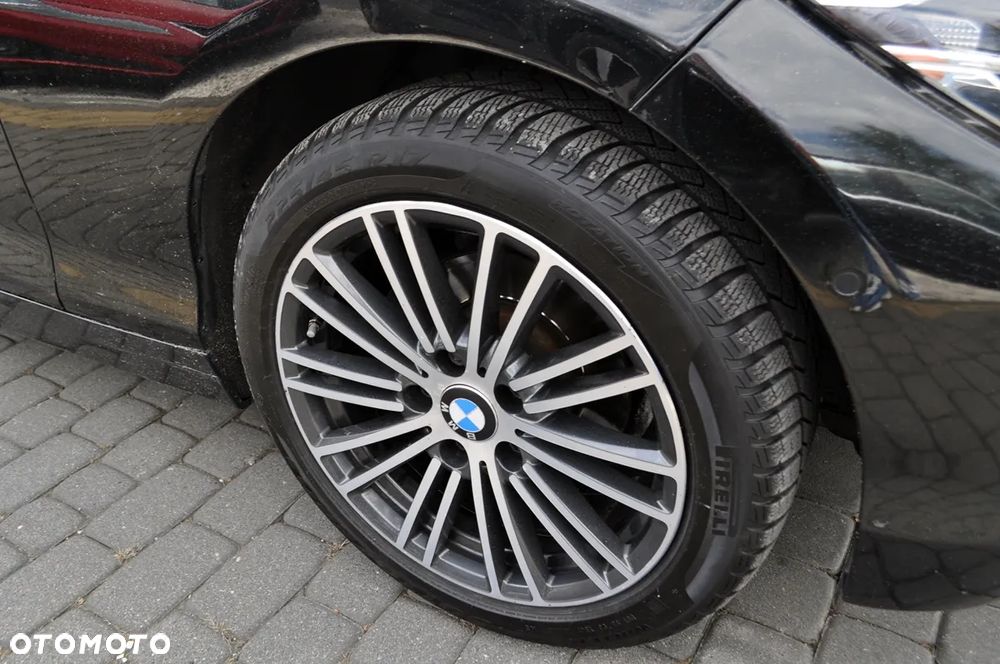 BMW Seria 1 118i GPF Sport Line - 8
