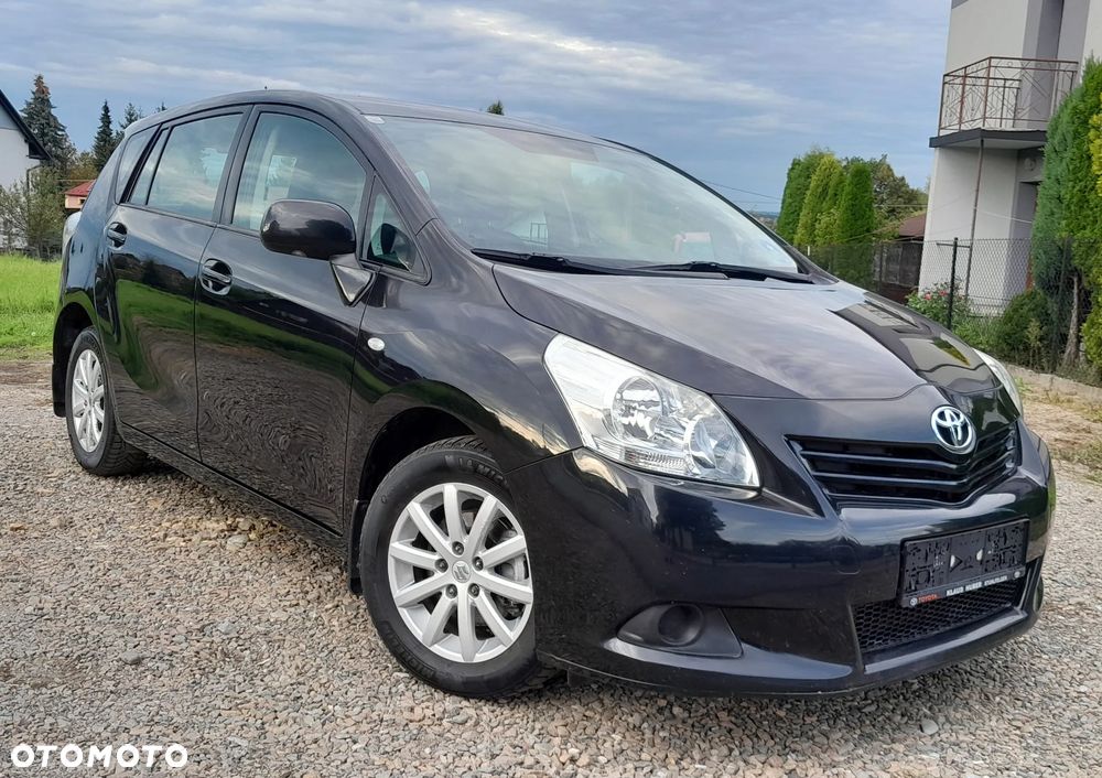 Toyota Corolla Verso 1.6 - 12