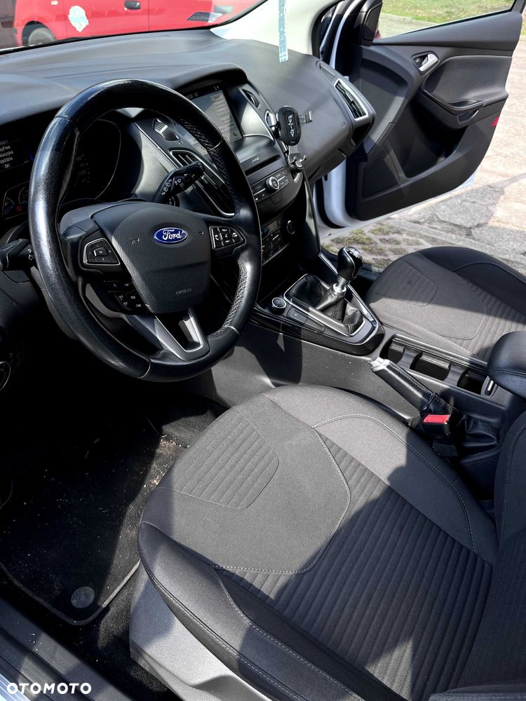 Ford Focus - 3