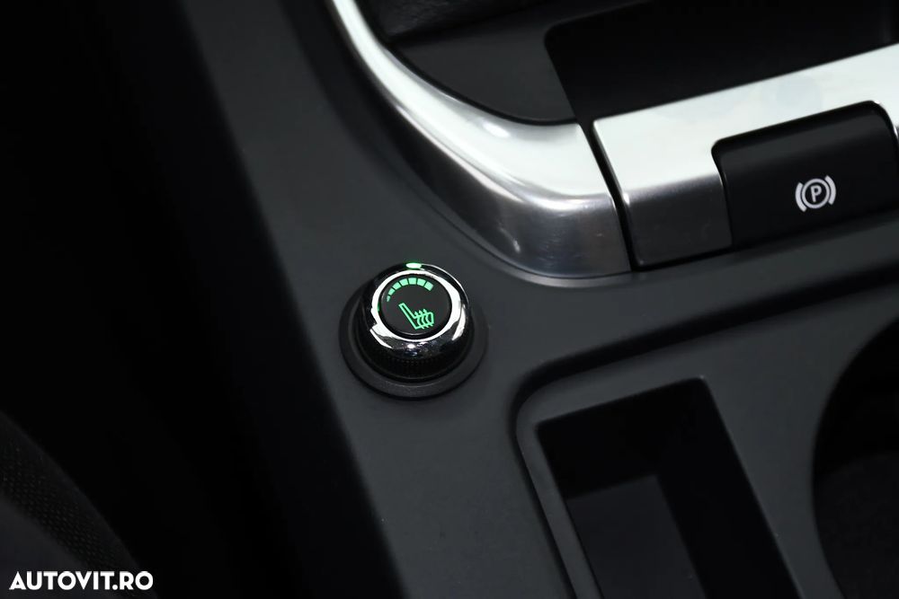 Land Rover Discovery Sport - 34