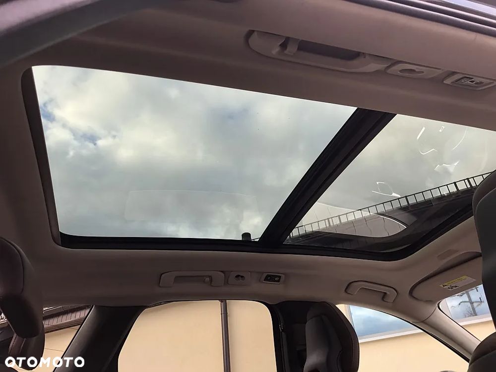 Volvo XC 60 T5 AWD Momentum Pro - 13