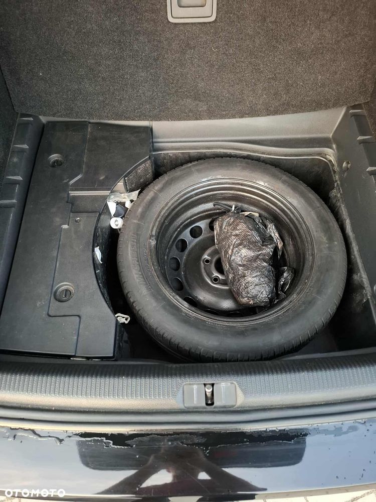 Volkswagen Passat Variant 2.0 TDI Comfortline DSG - 15