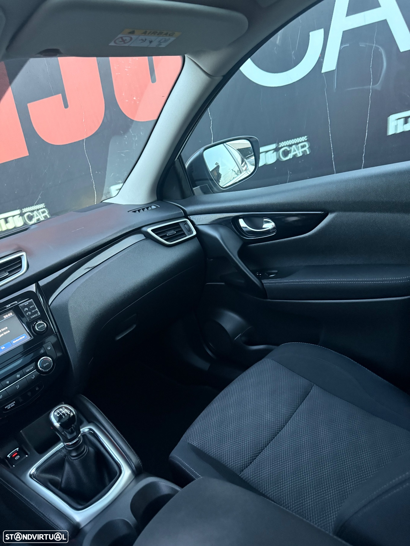 Nissan Qashqai 1.5 dCi N-Connecta - 9