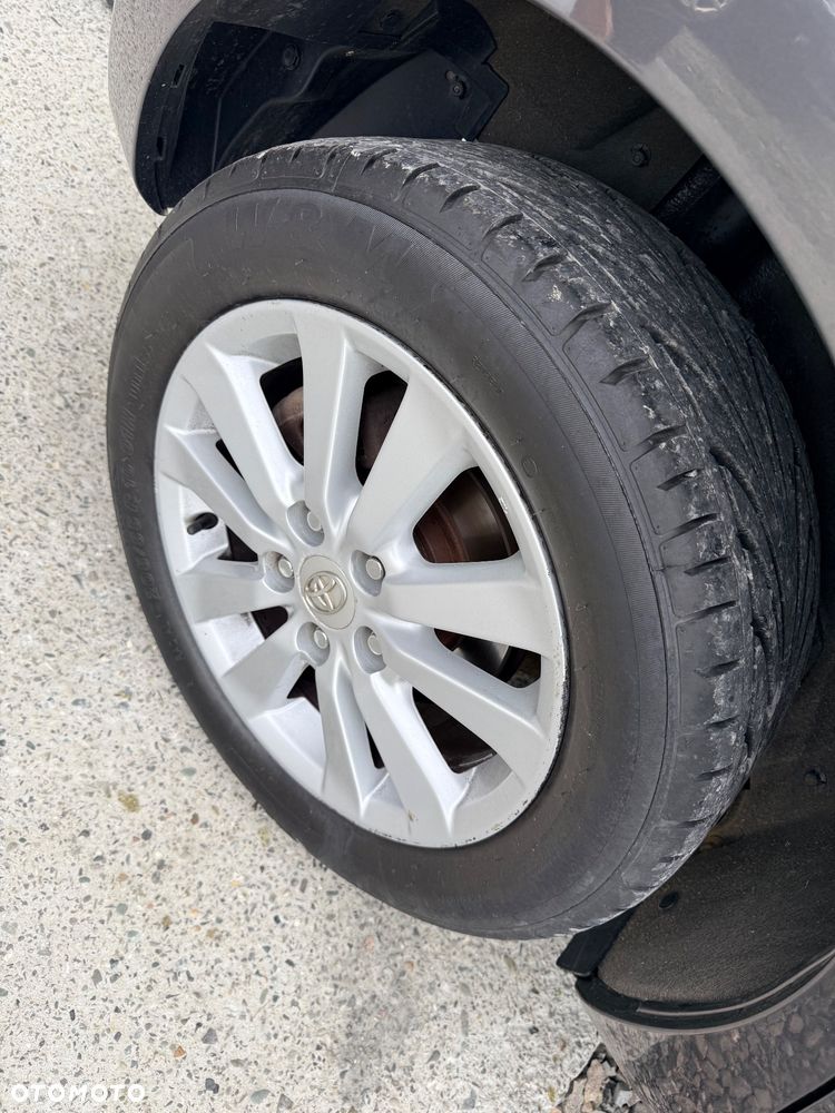 Toyota Auris 1.4 D-4D Life - 14