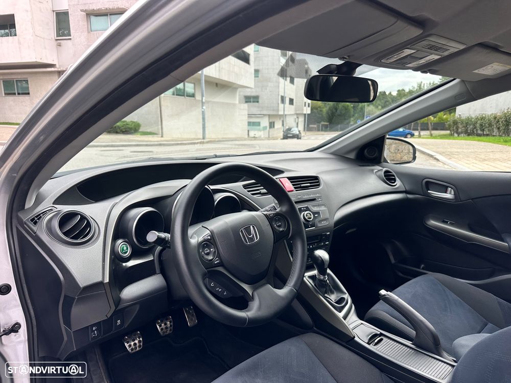 Honda Civic 1.6 i-DTEC Comfort - 28