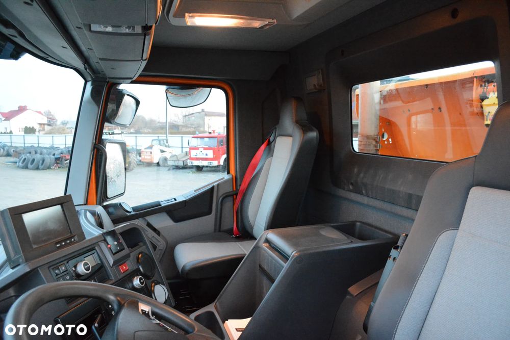 Renault K 480 / 2018r. / 8x4 / Mulda / CiF / Resor / Super stan - 17