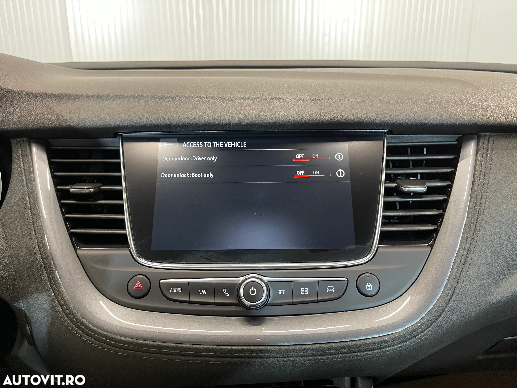 Opel Grandland X 1.5 START/STOP Elegance - 16