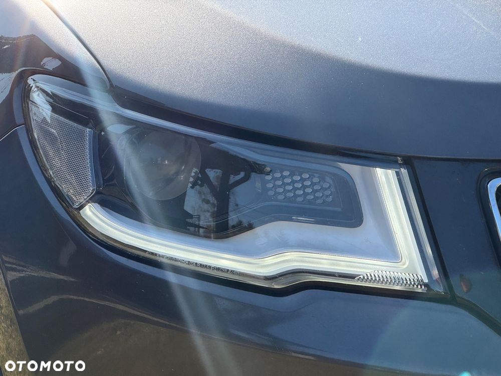 Jeep Compass 2.0 MJD Limited 4WD S&S - 26