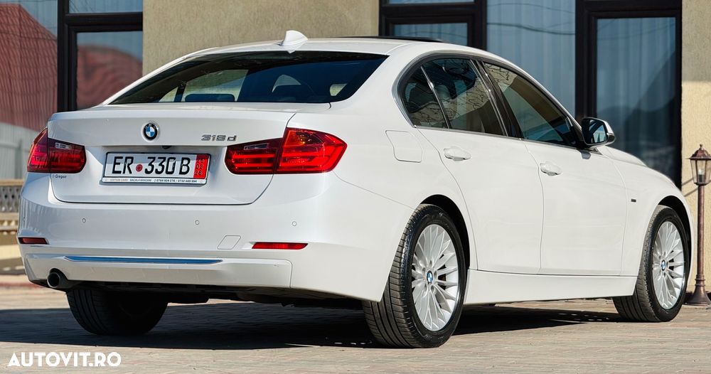 BMW Seria 3 318d Aut. Luxury Line - 4