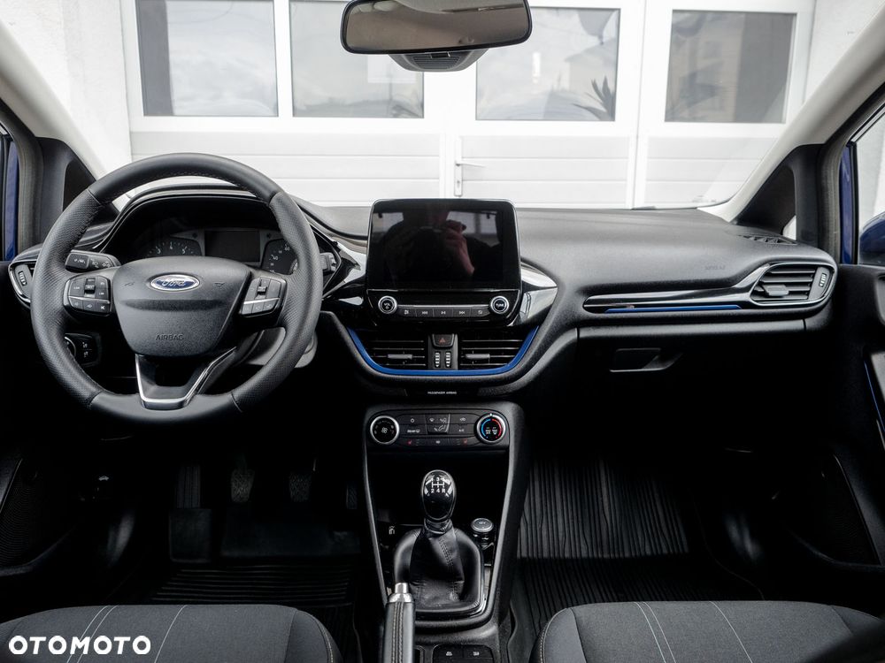 Ford Fiesta - 35