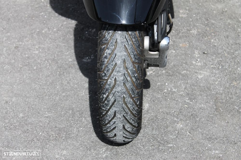 Piaggio Vespa 946 Ricordo - 18