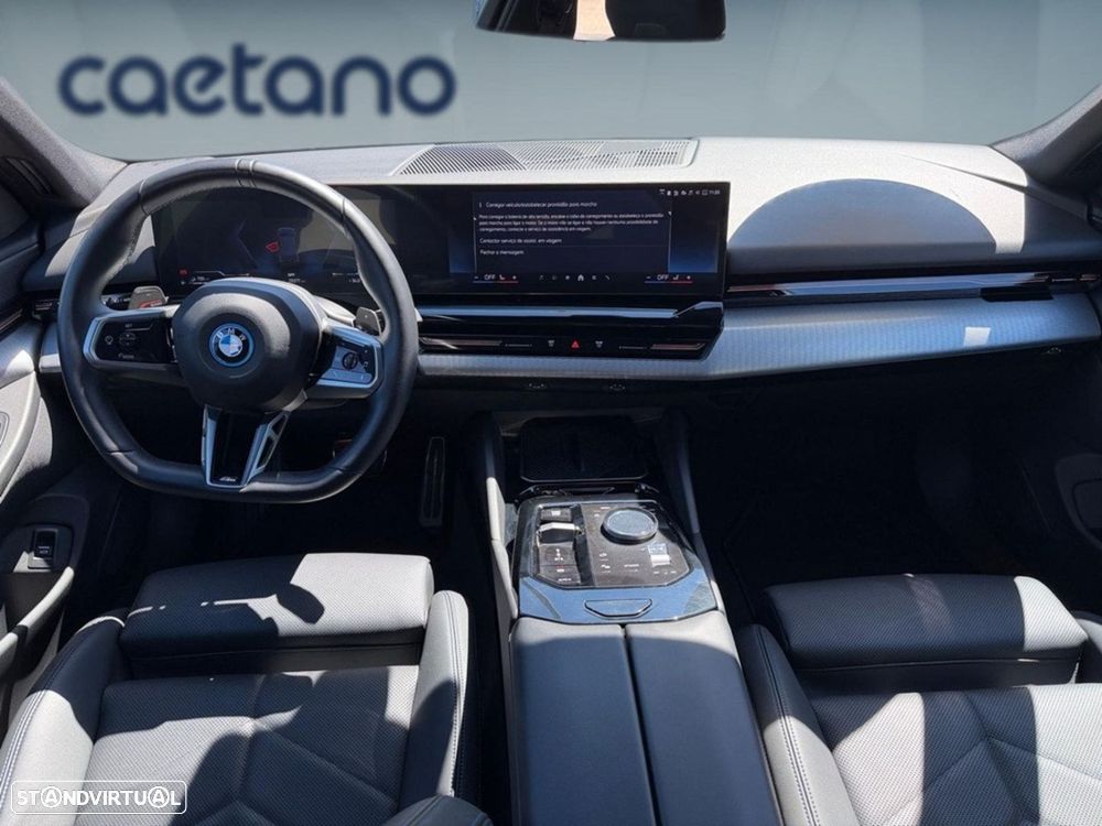 BMW 530 e Pack Desportivo M - 10