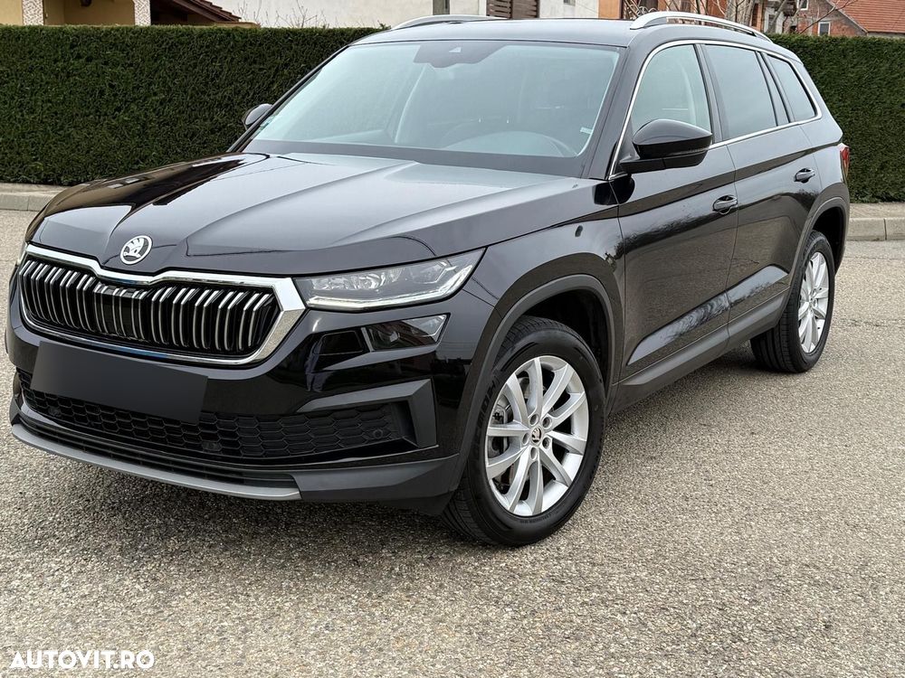 SKODA Kodiaq 2023 — imagine 12