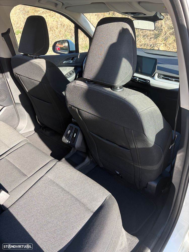 BMW 225xe Active Tourer - 8
