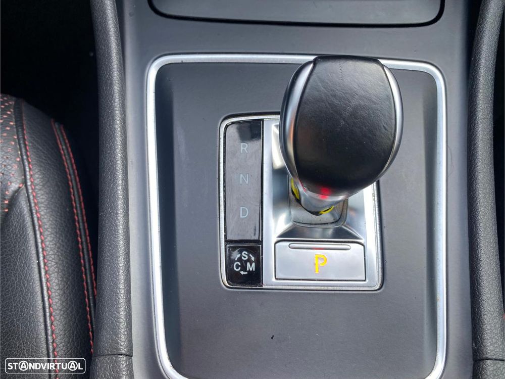 Mercedes-Benz CLA 45 AMG 4Matic 7G-DCT - 36