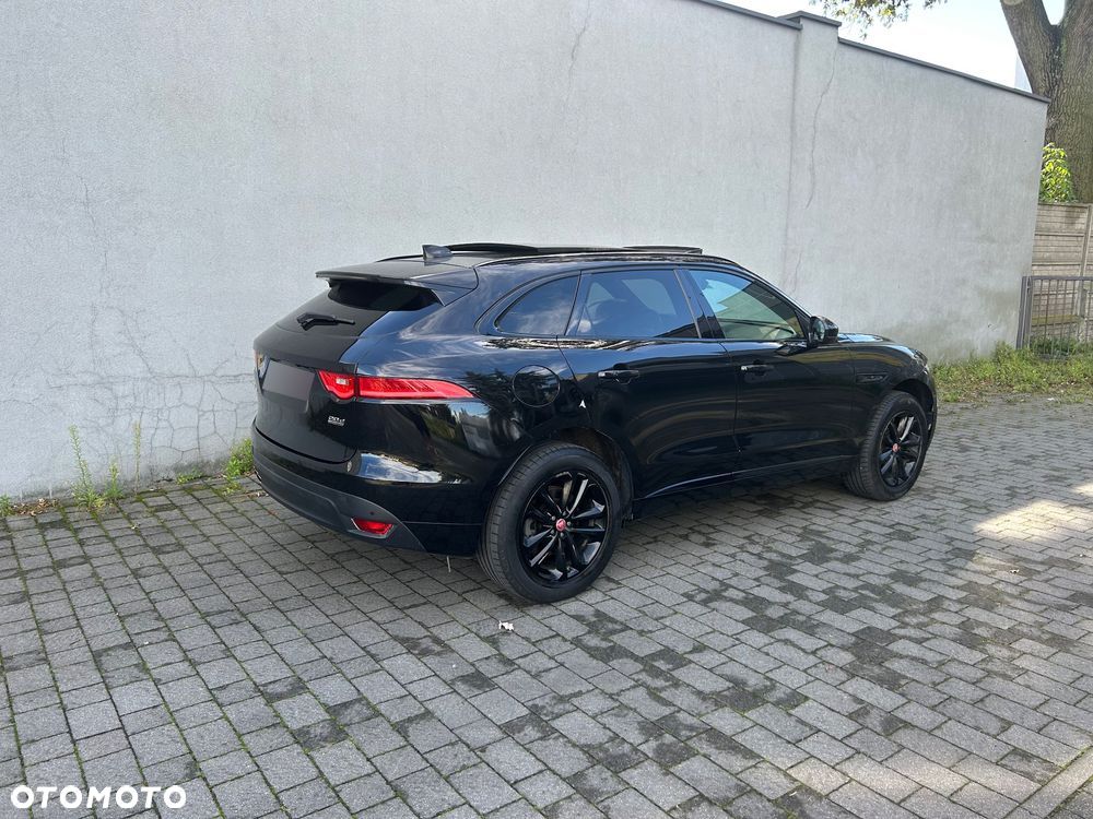 Jaguar F-Pace 2.0 i4D AWD R-Sport - 11
