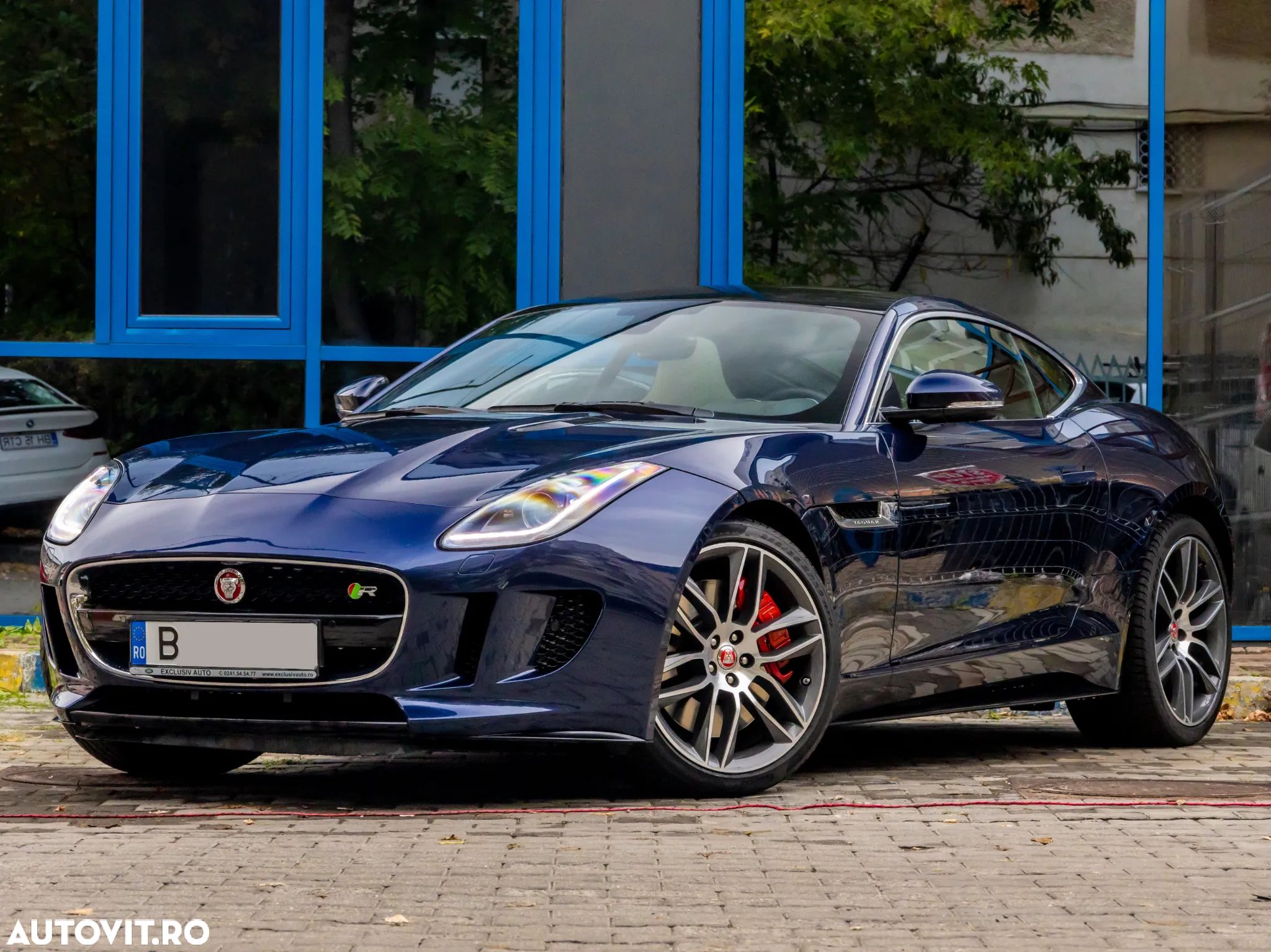 Jaguar F-Type V8 S - 1