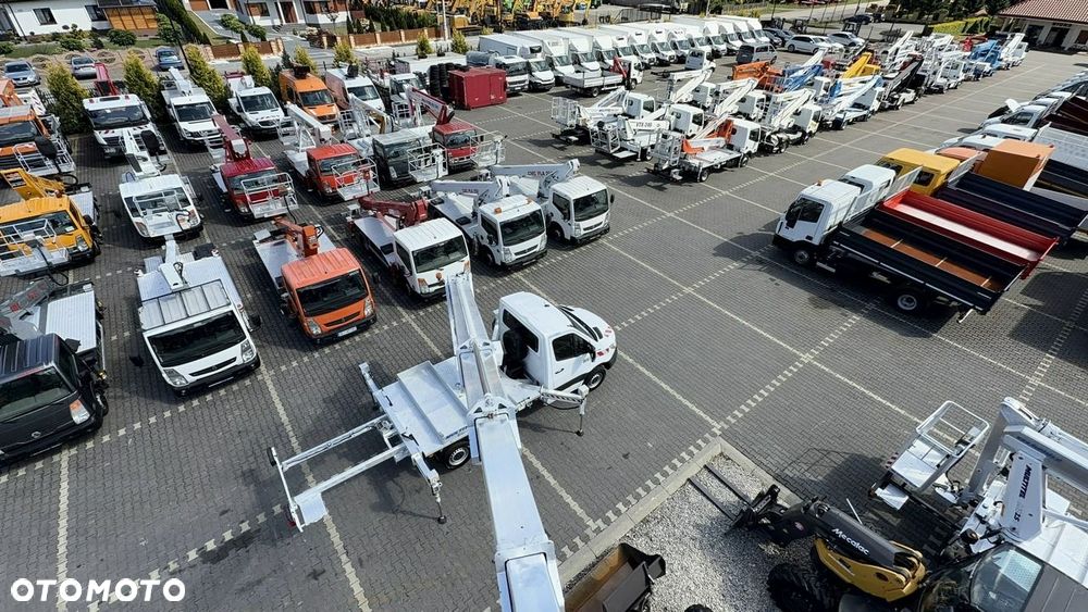 Mercedes-Benz Sprinter - 6