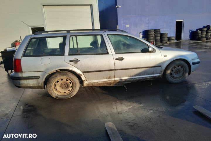 Dezmembrez Volkswagen VW Golf 4 [1997 - 2006] wagon 1.6 MT (105 hp) A - 4