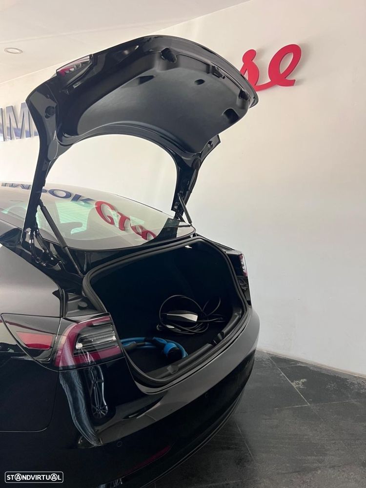 Tesla Model 3 Standard Range Plus RWD - 28