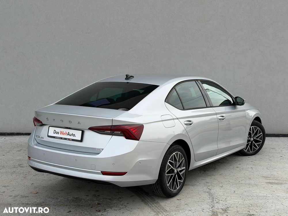 Skoda Octavia 2.0 TDI DSG Style - 6