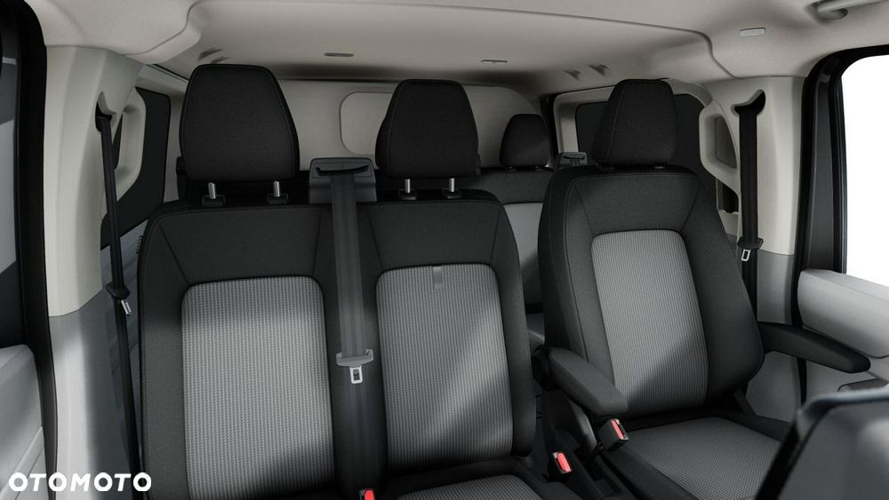 Volkswagen Transporter - 11