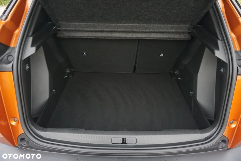 Peugeot 2008 1.2 PureTech Active Pack S&S - 16