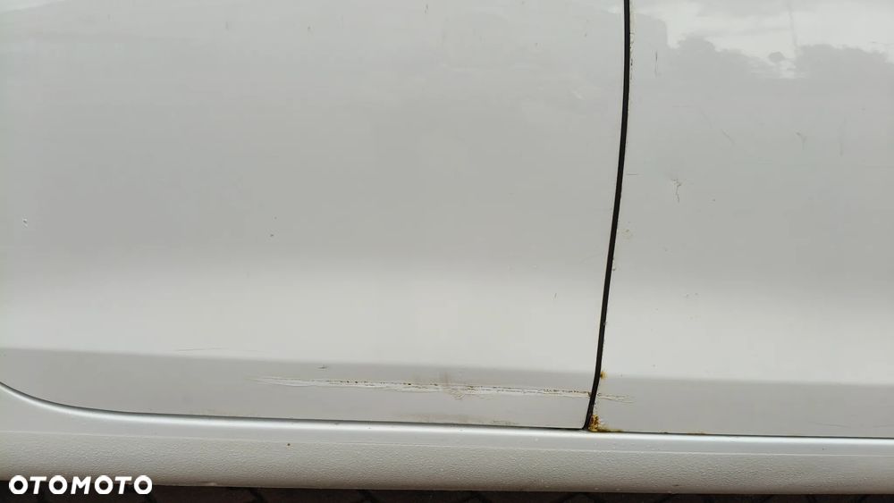 Volkswagen Golf - 8