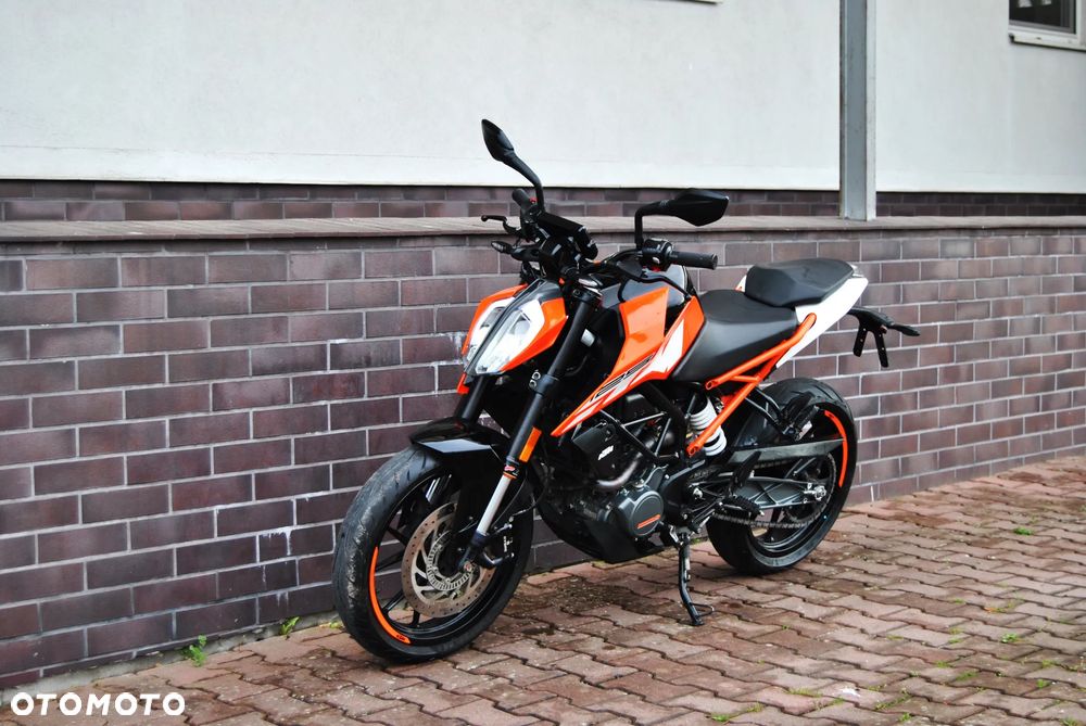 KTM Duke - 4