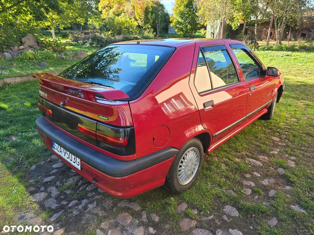 Renault 19 - 14