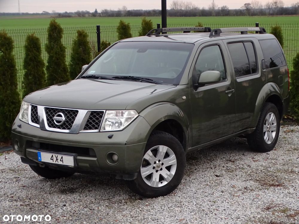 Nissan Pathfinder 2.5 DCi Elegance + - 30