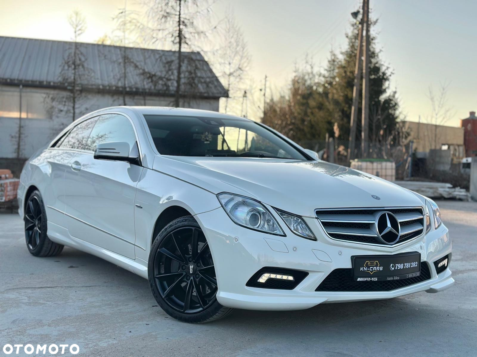 Mercedes-Benz Klasa E - 24