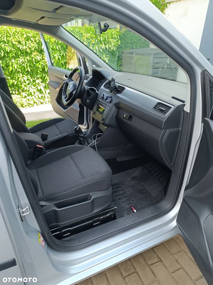 Volkswagen Caddy 1.4 TSI Trendline - 4