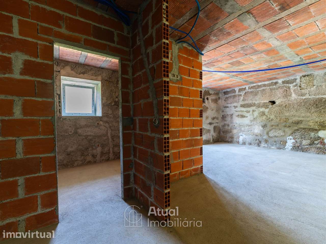 Andar Moradia T1+1 Venda em Caldas de Vizela (São Miguel e São João),V - Grande imagem: 5/13