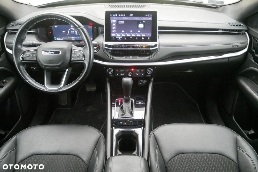 Jeep Compass - 8