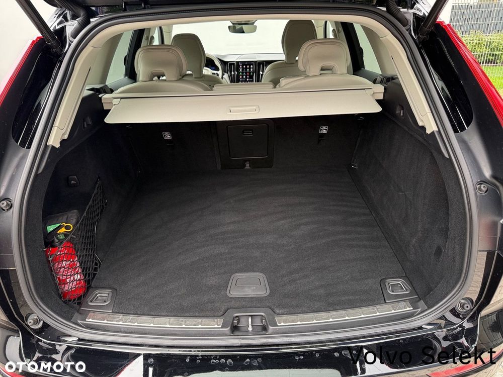 Volvo XC 60 - 32