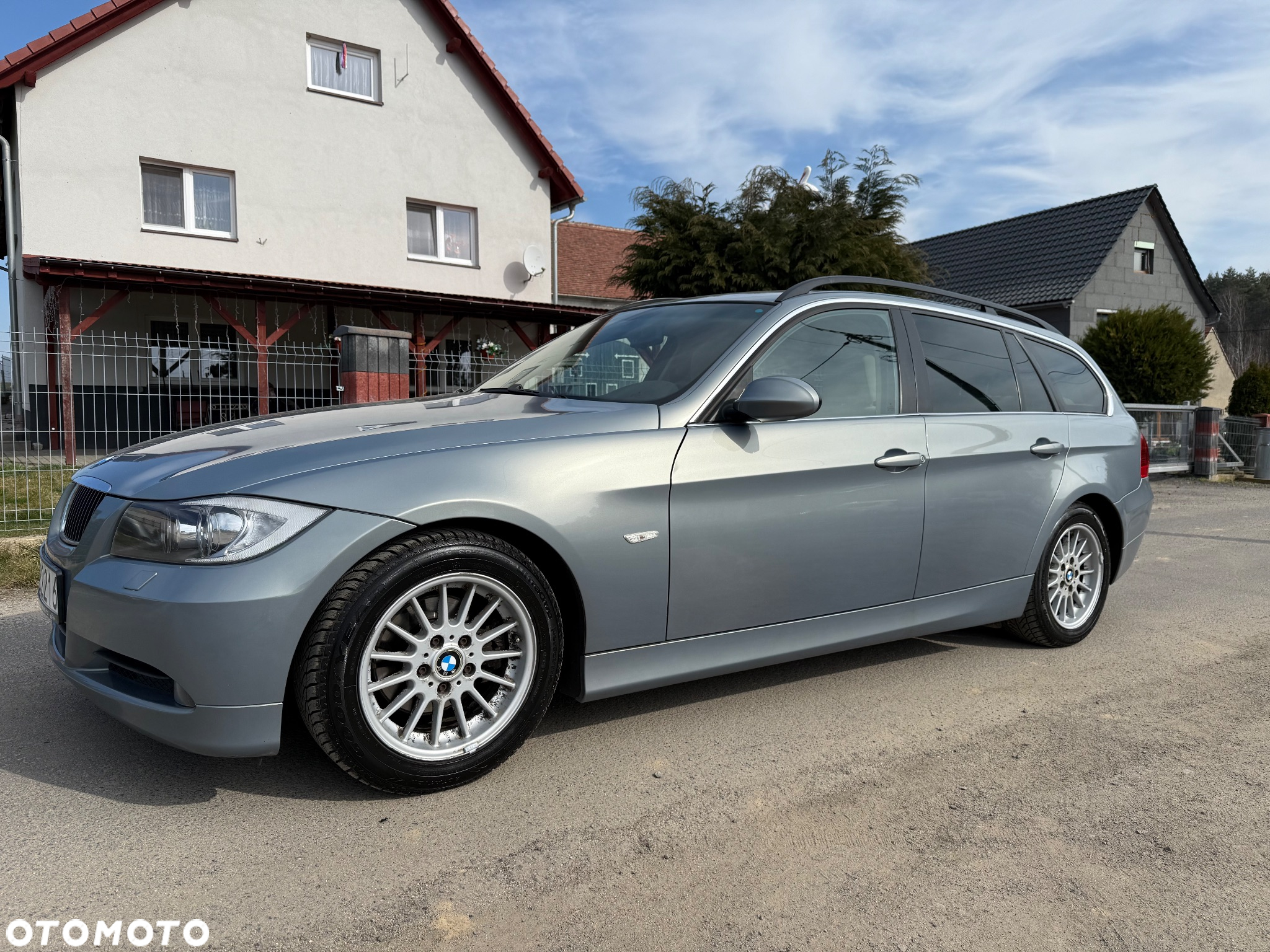 BMW Seria 3 325i - 7