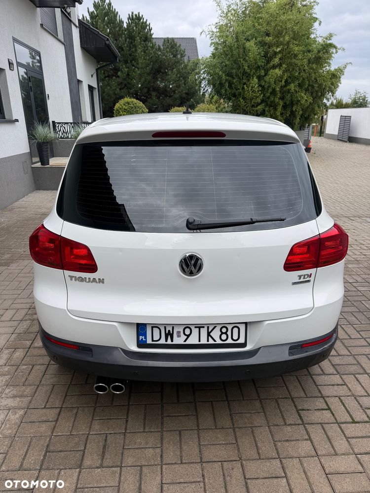 Volkswagen Tiguan - 16
