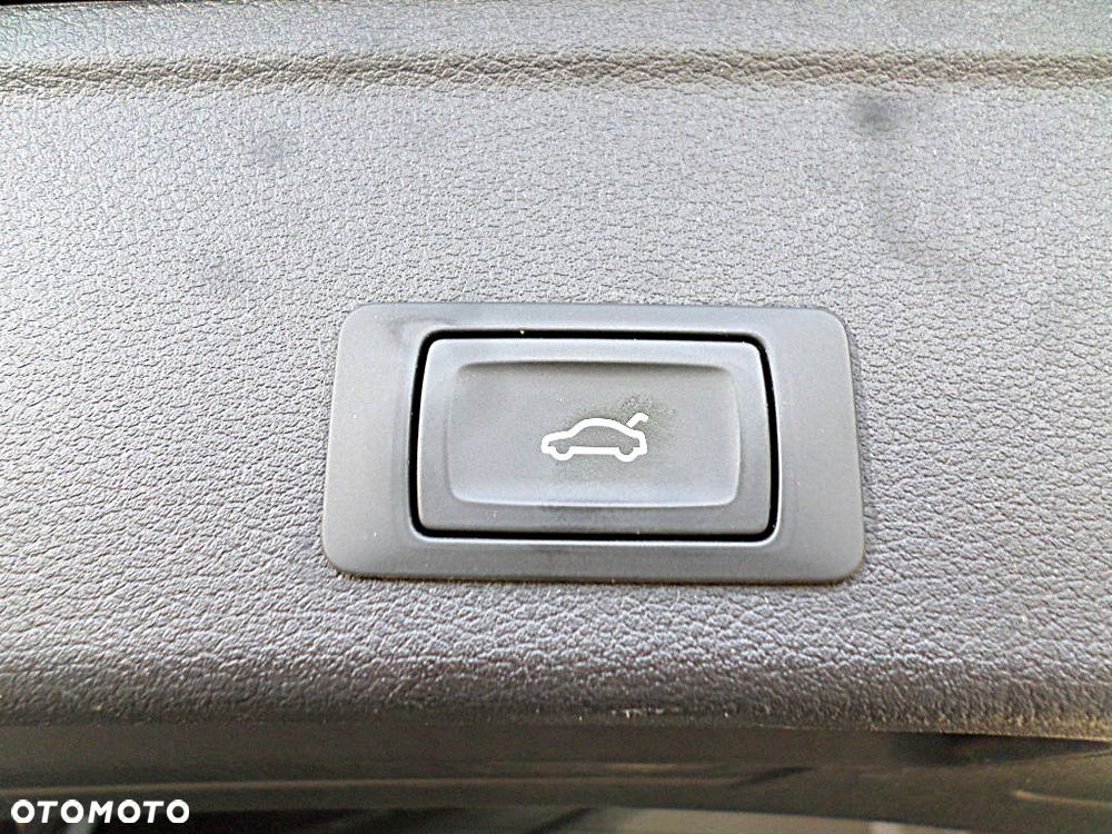 Audi A4 Avant 2.0 TDI clean diesel - 16