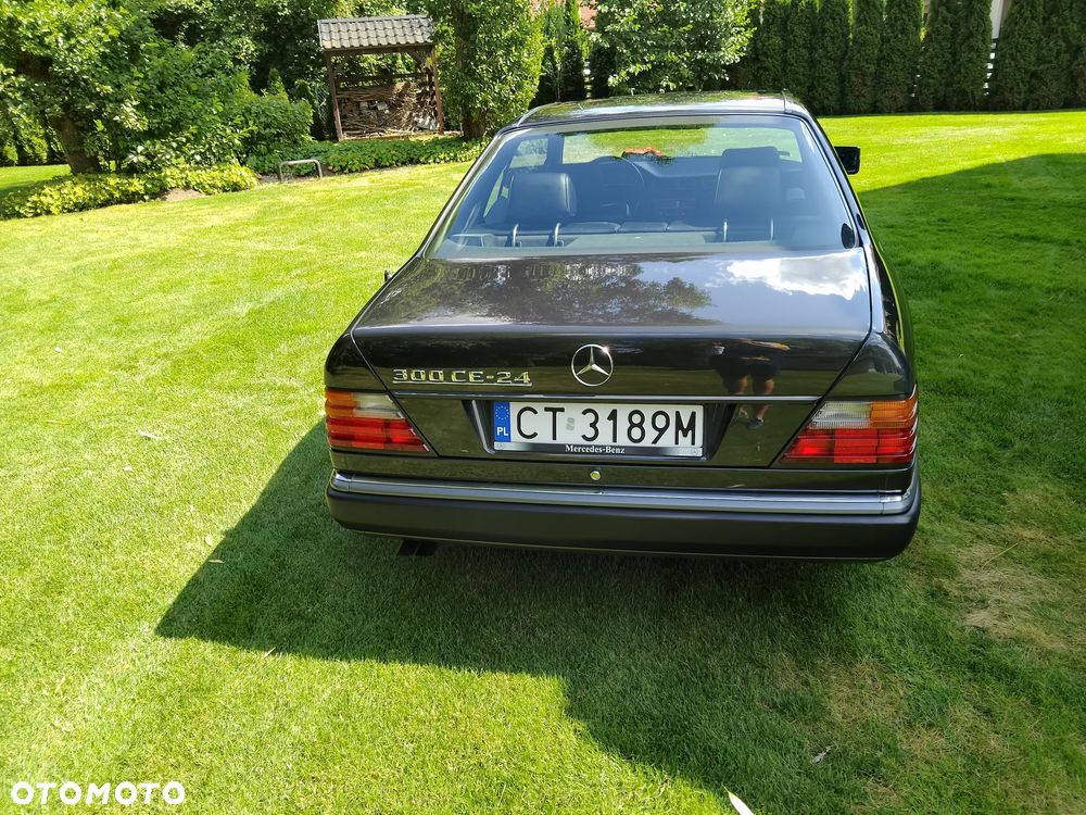 Mercedes-Benz W124 (1984-1993) - 6