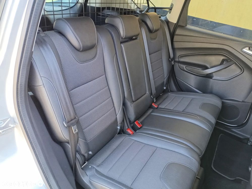 Ford Kuga 2.0 TDCi 4x4 Trend - 15