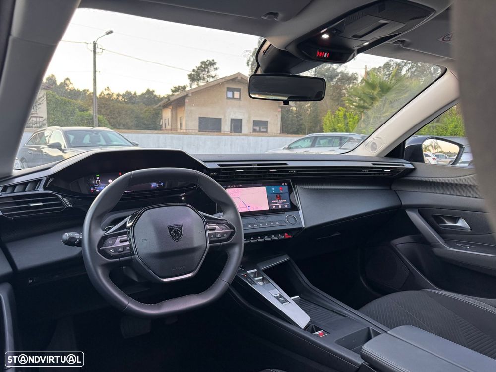 Peugeot 308 1.2 PureTech Allure Pack EAT8 - 29