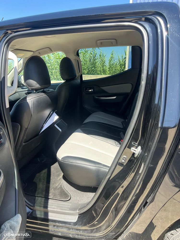 Mitsubishi L200 Pick Up 4x4 S&S Auto Cabine Dupla Base - 11