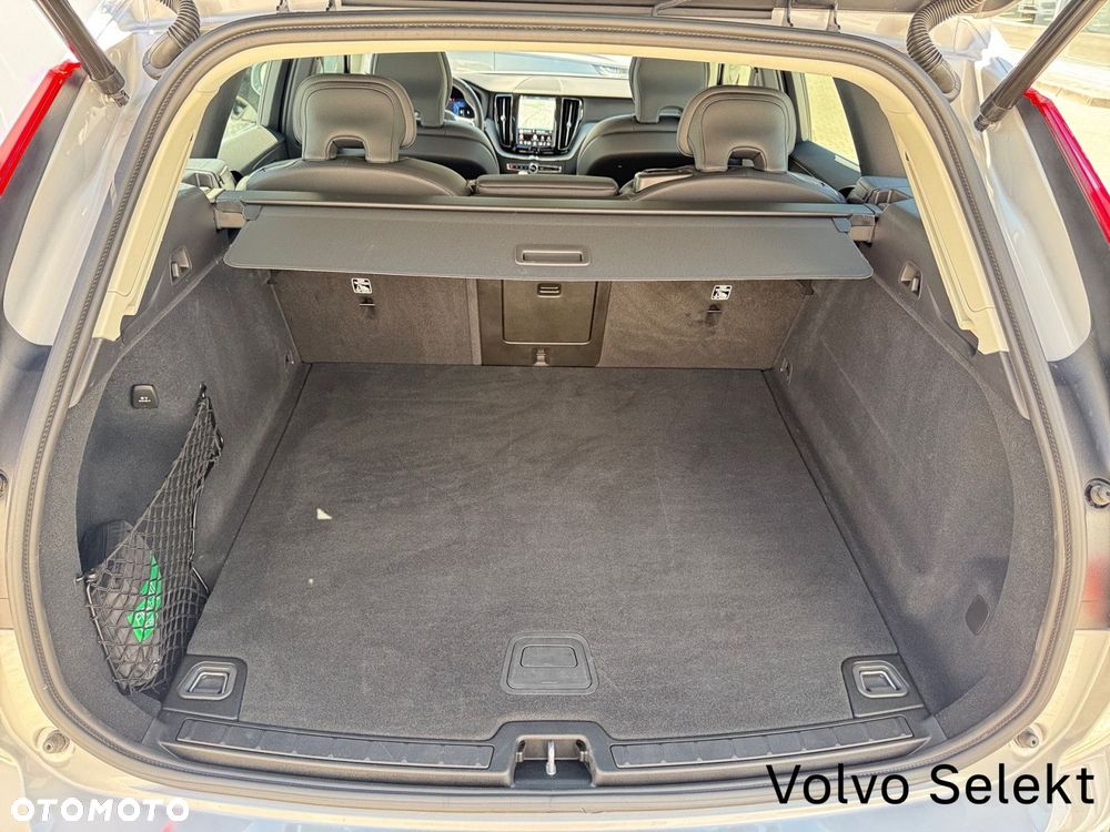 Volvo XC 60 - 30