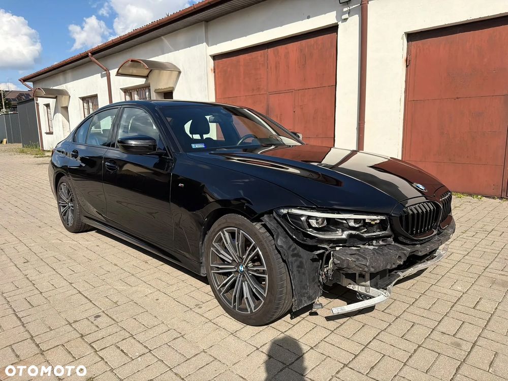 BMW Seria 3 330i xDrive M Sport sport - 7
