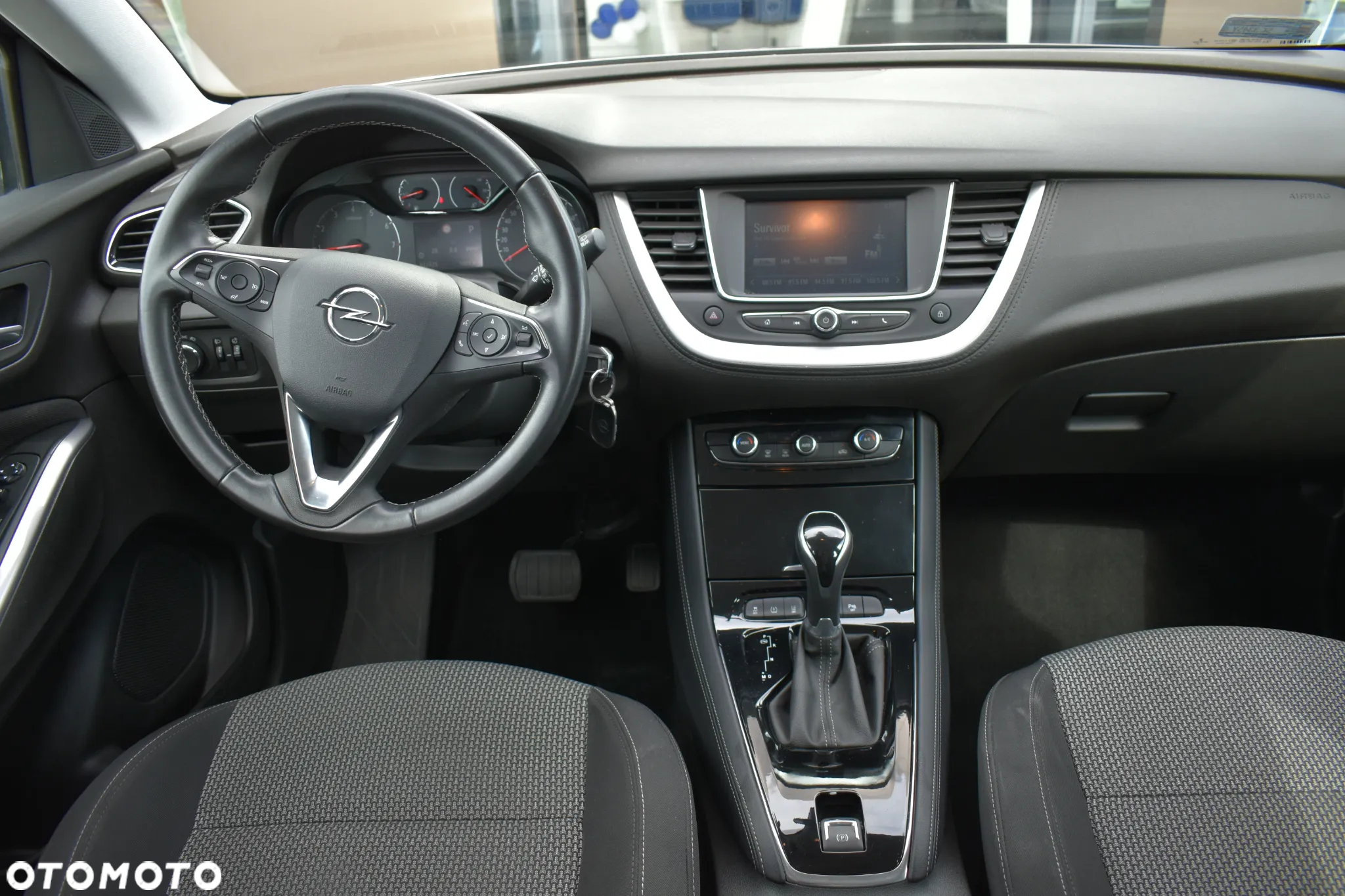 Opel Grandland X 1.2 T Enjoy S&S - 16